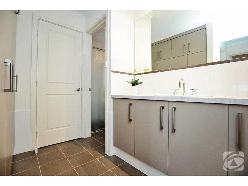 12 George Francis Drive, Mount Compass SA 5210