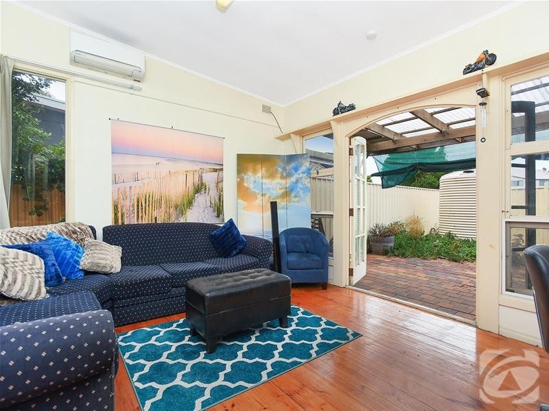 24 Aldam Avenue, Aldinga Beach SA 5173