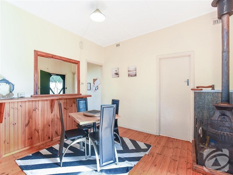 24 Aldam Avenue, Aldinga Beach SA 5173