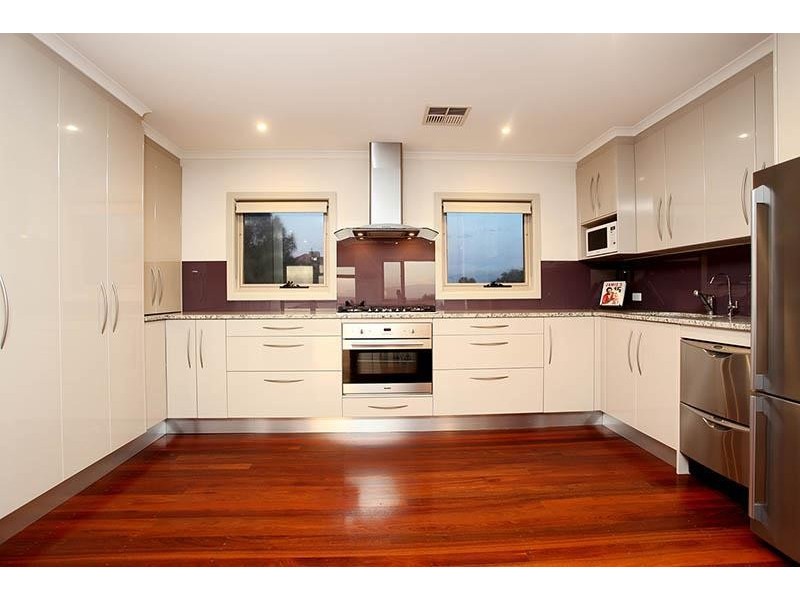 28 Maidencombe Drive, Moana SA 5169