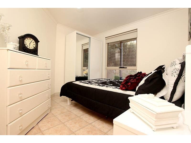 28 Maidencombe Drive, Moana SA 5169