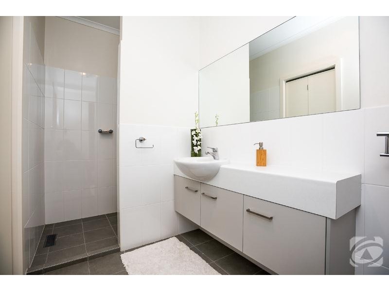 28 Norman Road, Willunga SA 5172