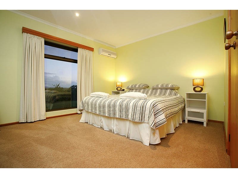 42 Stump Hill Road, Mclaren Vale SA 5171