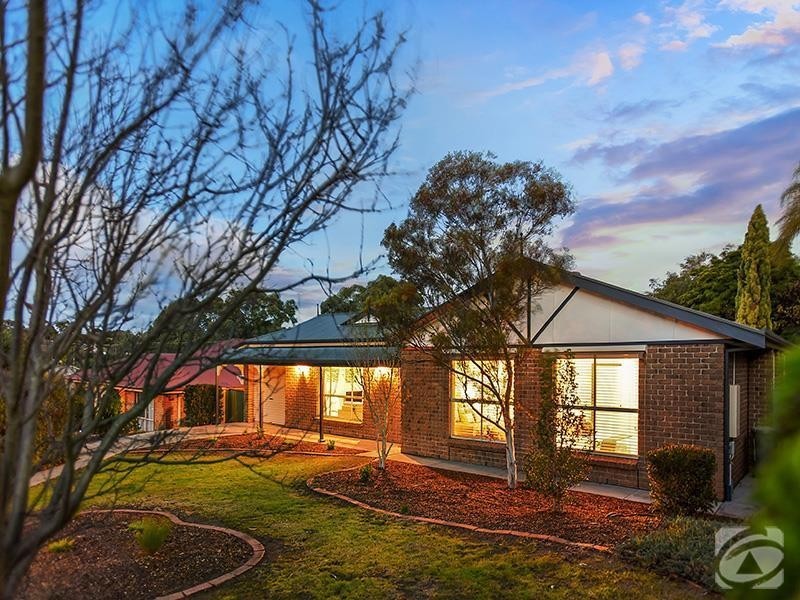 68 Valley View Drive, Mclaren Vale SA 5171