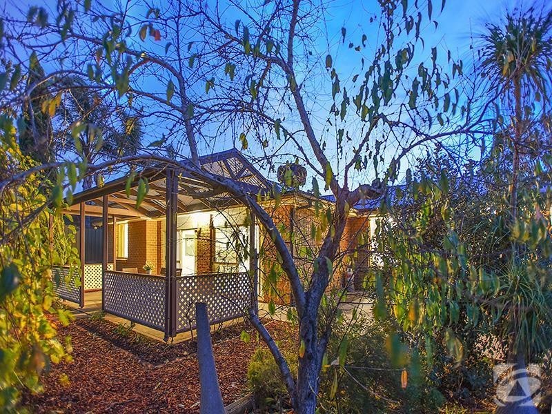 68 Valley View Drive, Mclaren Vale SA 5171