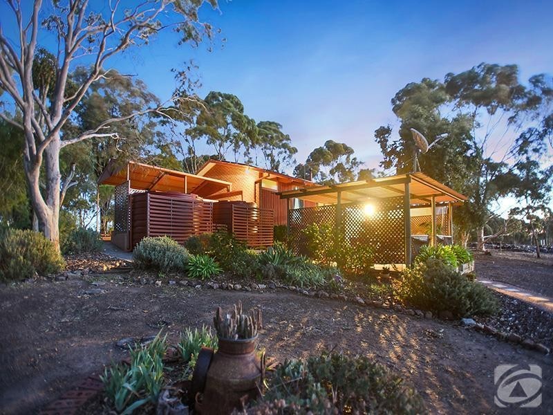 854 Piggott Range Road, Onkaparinga Hills SA 5163