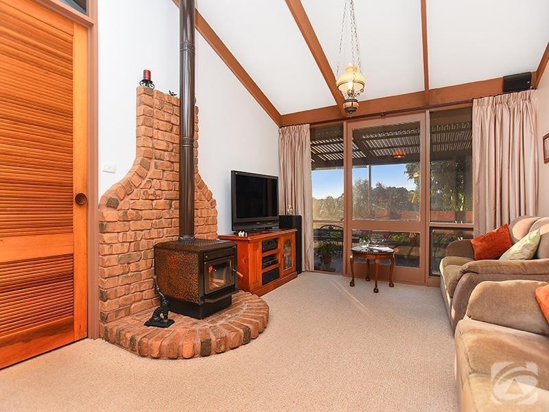 854 Piggott Range Road, Onkaparinga Hills SA 5163