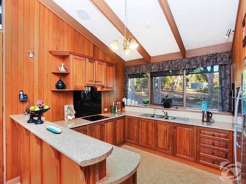 854 Piggott Range Road, Onkaparinga Hills SA 5163