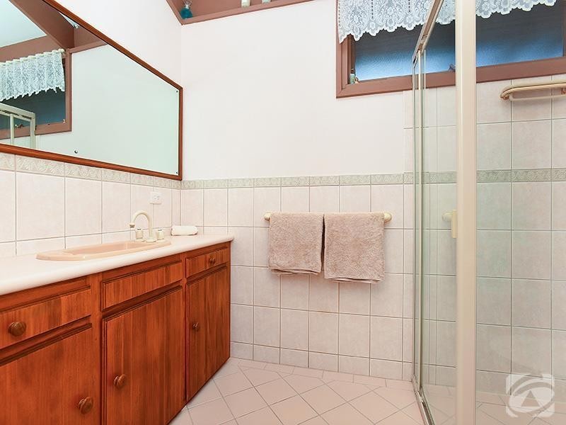 854 Piggott Range Road, Onkaparinga Hills SA 5163