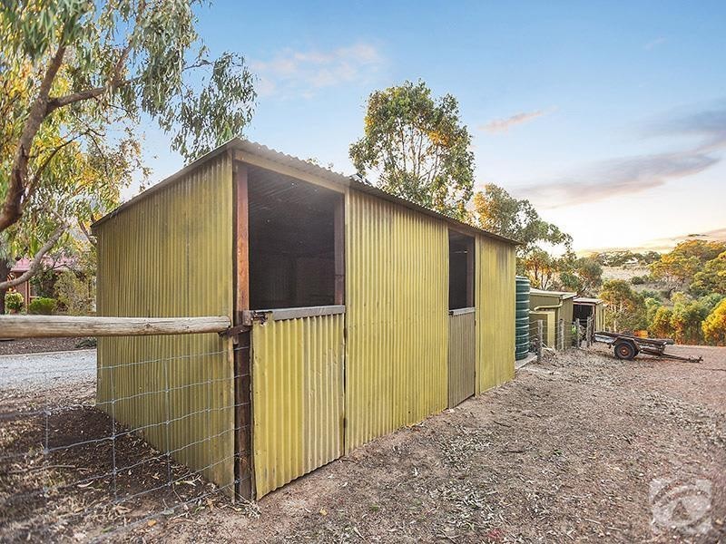 854 Piggott Range Road, Onkaparinga Hills SA 5163