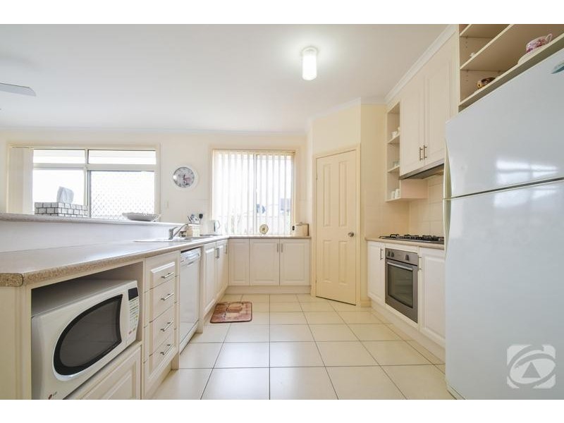 7 Noosa Court, Seaford Rise SA 5169