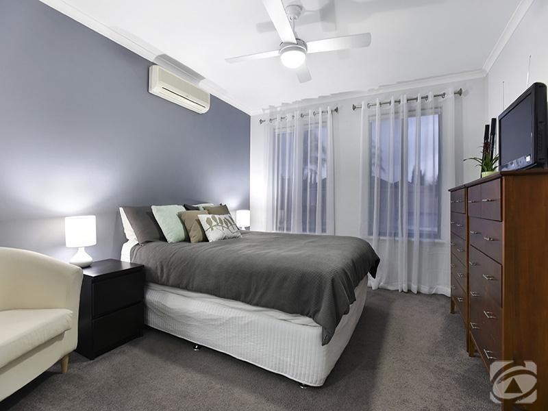 9 Sovereign Drive, Woodcroft SA 5162