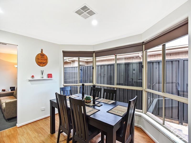 48 Sunderland Crescent, Seaford SA 5169