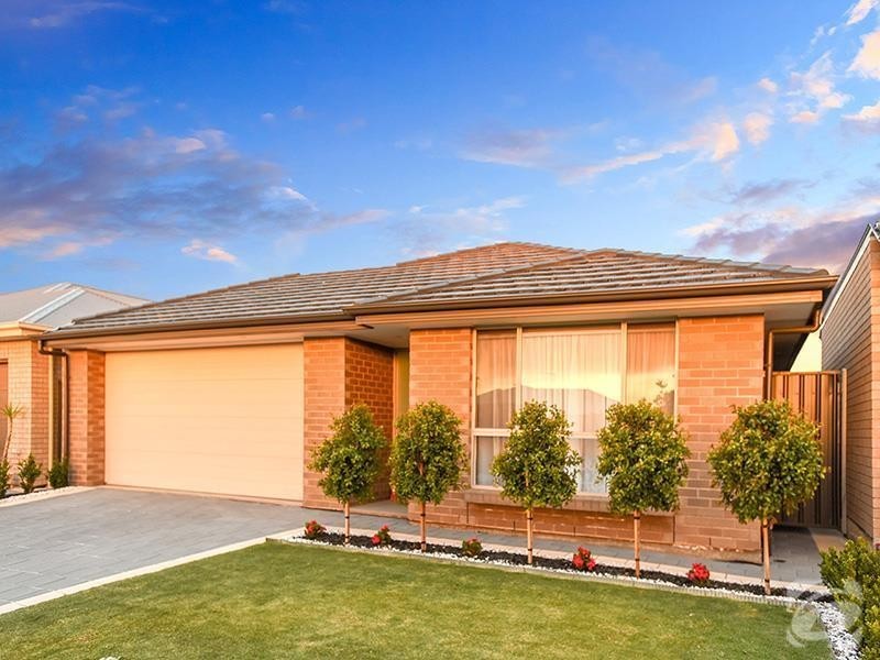 48 Sunderland Crescent, Seaford SA 5169