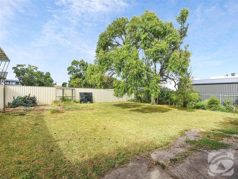 24a Aldam Avenue, Aldinga Beach SA 5173