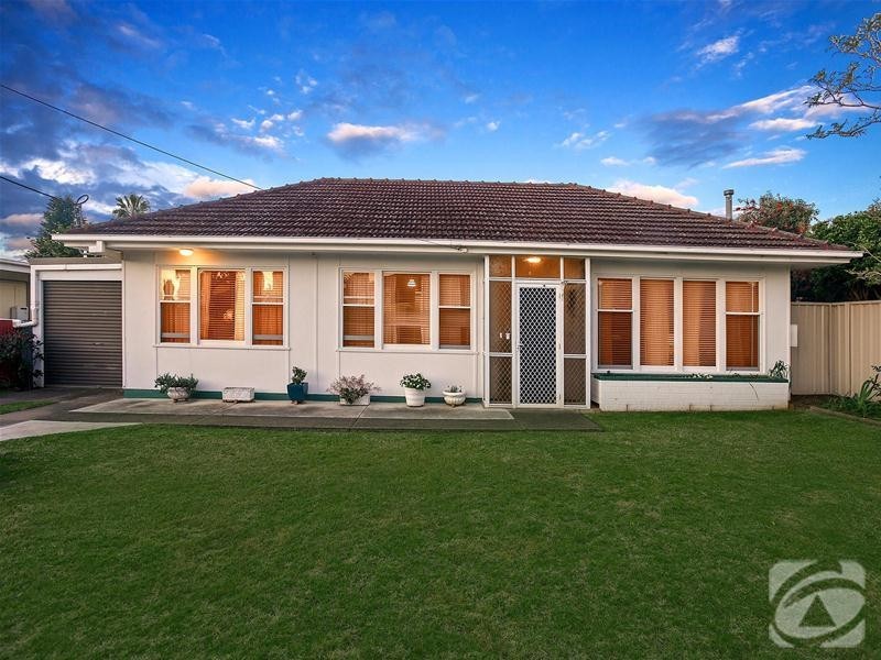 15 Petersen Crescent, Port Noarlunga SA 5167