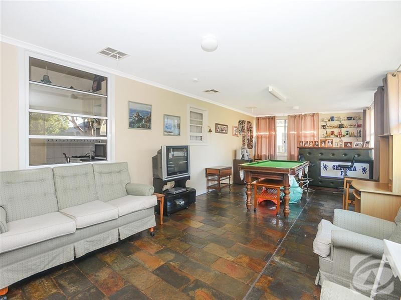 15 Petersen Crescent, Port Noarlunga SA 5167