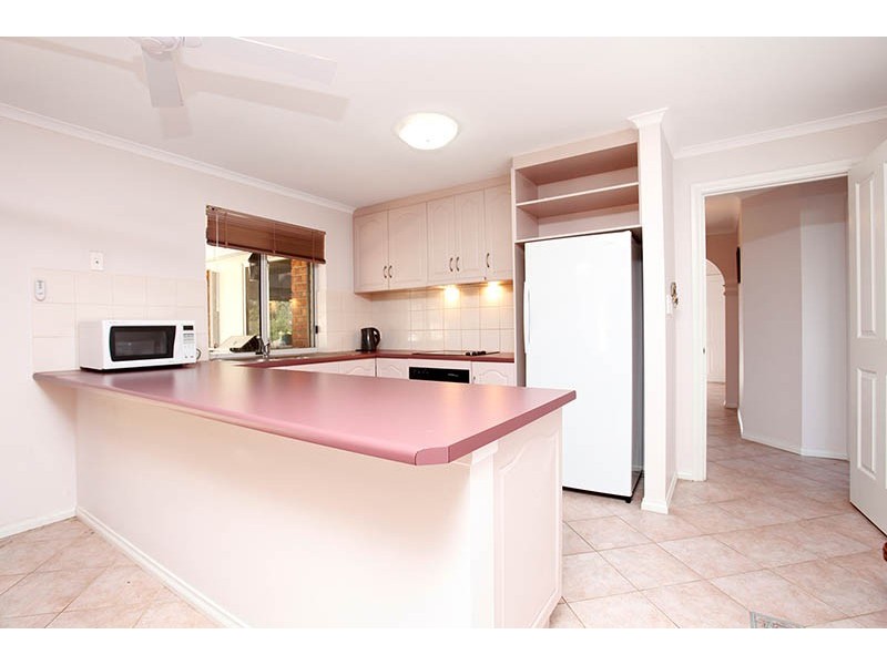 9 Decaux Place, Mount Compass SA 5210