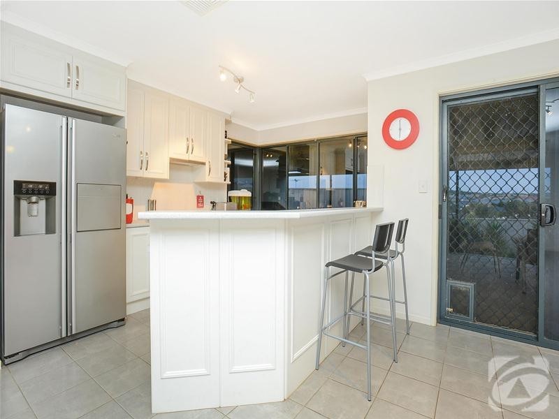 22 Daintree Drive, Seaford Rise SA 5169