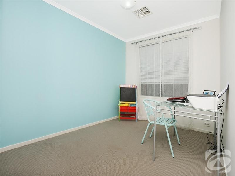 22 Daintree Drive, Seaford Rise SA 5169