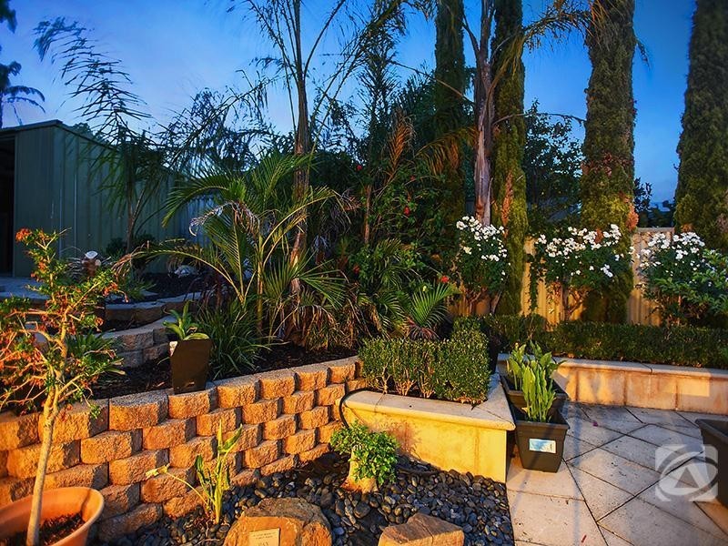 36 Woodhall Drive, Happy Valley SA 5159