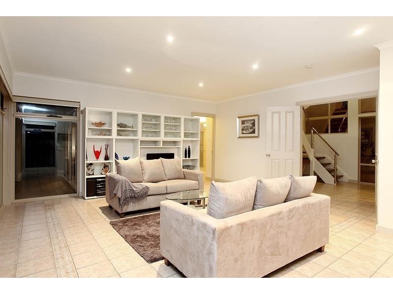 28 Maidencombe Drive, Moana SA 5169