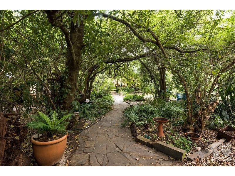 19 Quarry Road, Willunga SA 5172