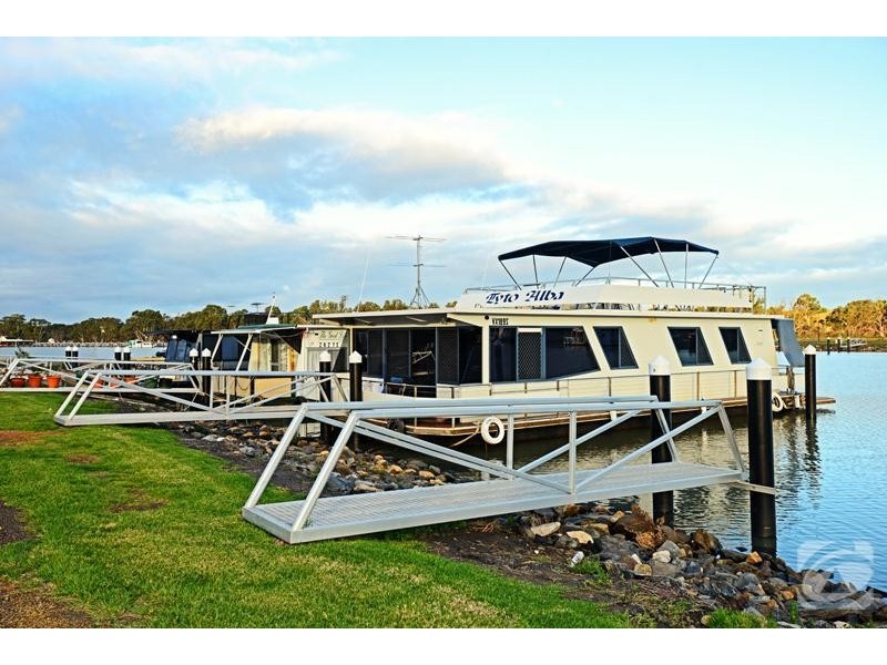 Berth 102 Pelican  Drive, Mannum SA 5238