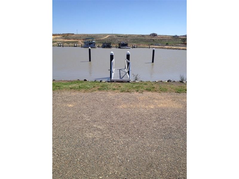 Berth 102 Pelican  Drive, Mannum SA 5238