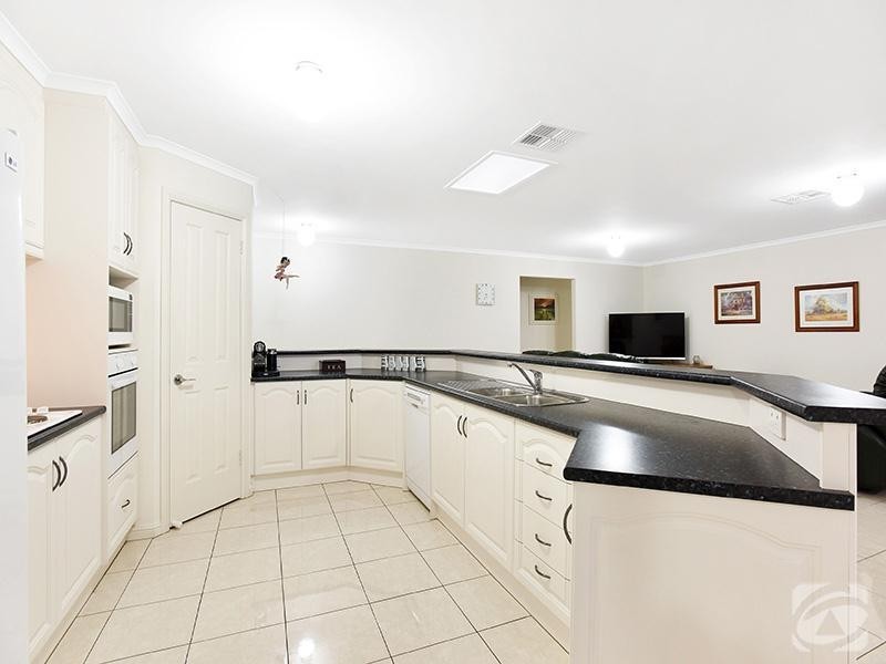 7 Gilligan Grove, Mclaren Flat SA 5171
