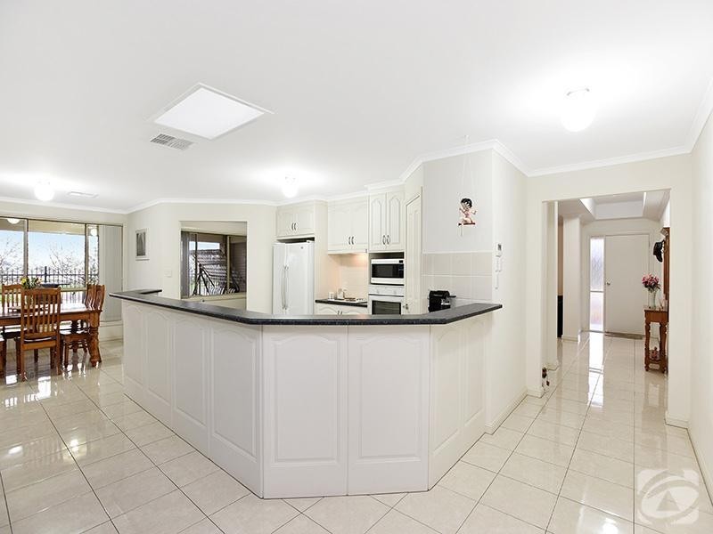 7 Gilligan Grove, Mclaren Flat SA 5171