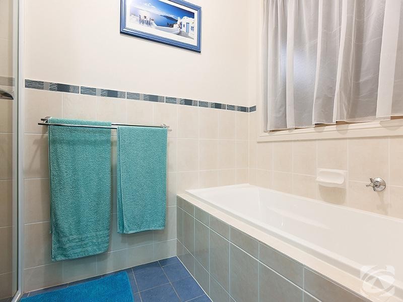 7 Gilligan Grove, Mclaren Flat SA 5171