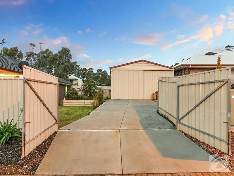 7 Gilligan Grove, Mclaren Flat SA 5171