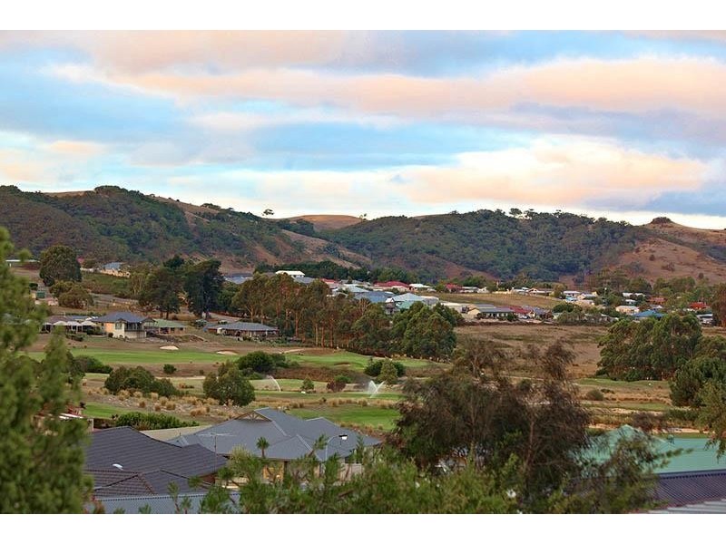 10 Light Place, Mount Compass SA 5210