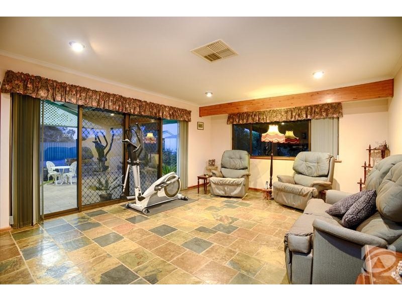 16 Kookaburra Court, Mclaren Flat SA 5171