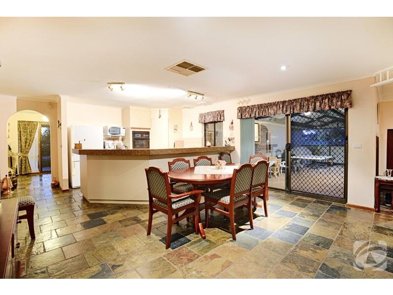 16 Kookaburra Court, Mclaren Flat SA 5171