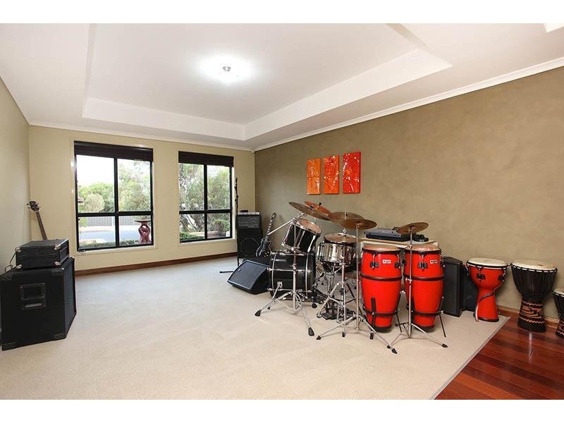 28 Warrigal Road, Aldinga Beach SA 5173