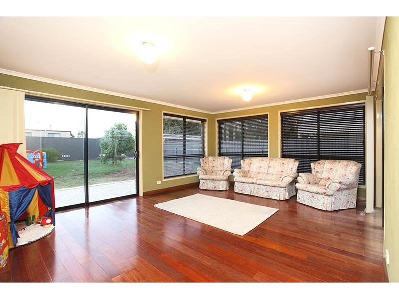 28 Warrigal Road, Aldinga Beach SA 5173