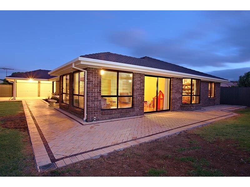28 Warrigal Road, Aldinga Beach SA 5173