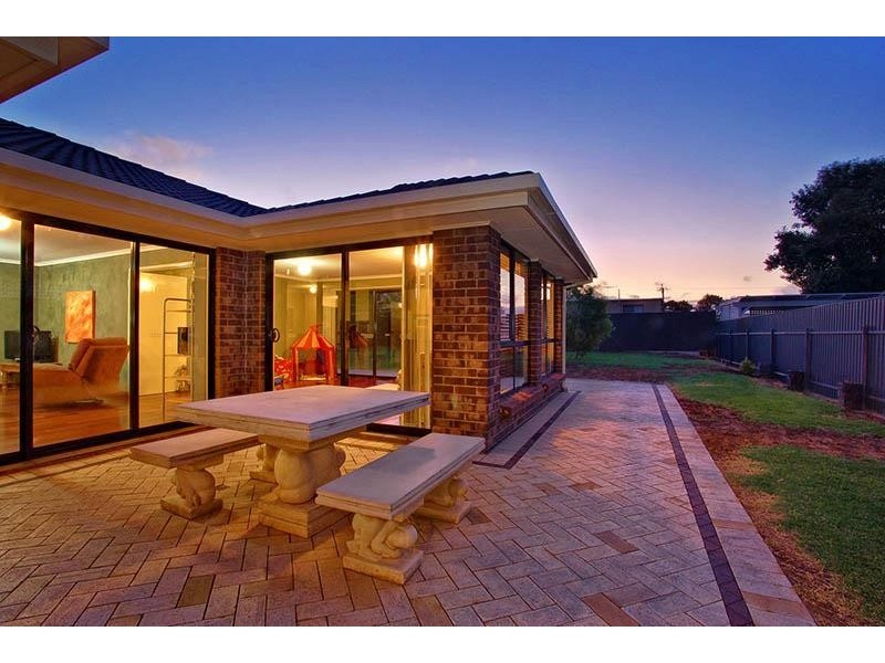 28 Warrigal Road, Aldinga Beach SA 5173