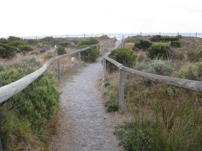 28 Warrigal Road, Aldinga Beach SA 5173