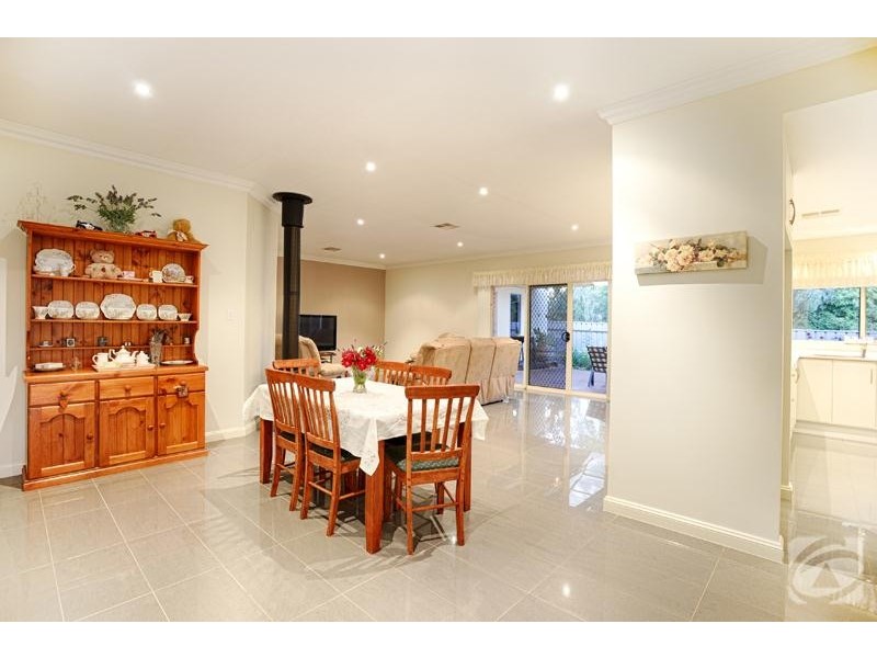 2 Richards Road, Willunga SA 5172