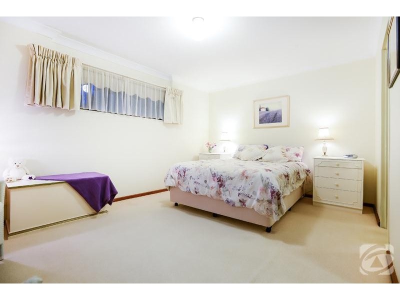 18 Hewitt Drive, Mclaren Vale SA 5171