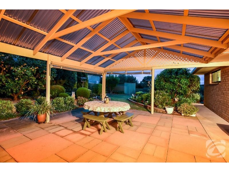 18 Hewitt Drive, Mclaren Vale SA 5171