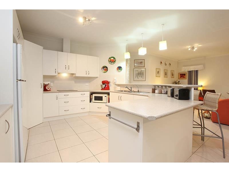 37 Haywood Court, Mount Compass SA 5210