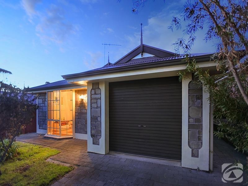 2/7 Endeavour Drive, Seaford Rise SA 5169