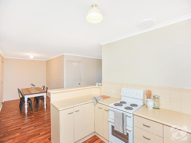 2/7 Endeavour Drive, Seaford Rise SA 5169