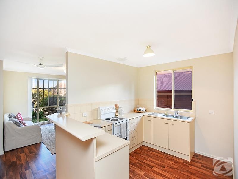 2/7 Endeavour Drive, Seaford Rise SA 5169