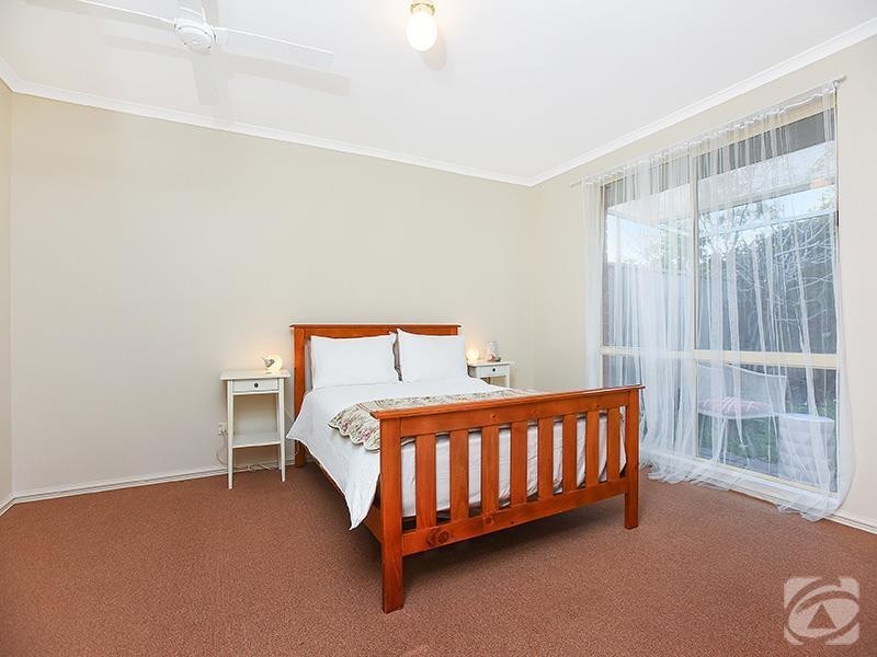 2/7 Endeavour Drive, Seaford Rise SA 5169