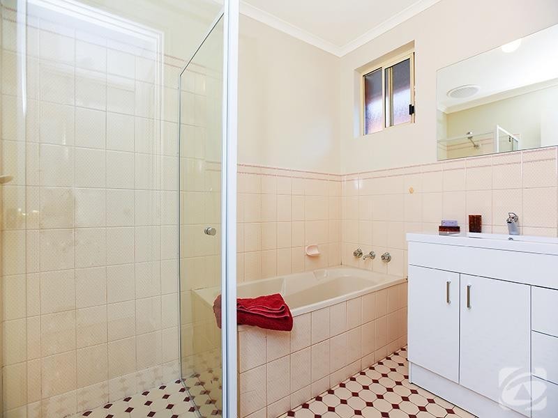 2/7 Endeavour Drive, Seaford Rise SA 5169